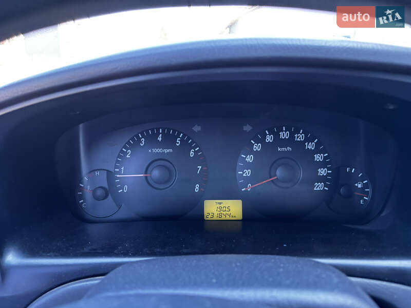 Седан Hyundai Elantra 2005 в Полтаві