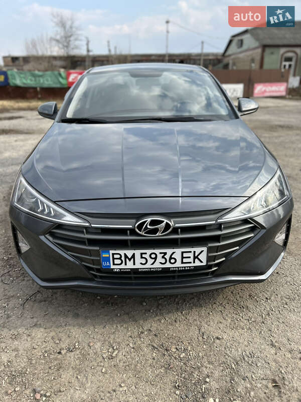 Hyundai Elantra 2019