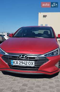 Седан Hyundai Elantra 2020 в Киеве