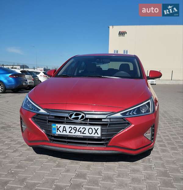 Hyundai Elantra 2020