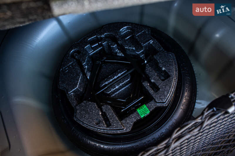 Седан Hyundai Elantra 2022 в Львове