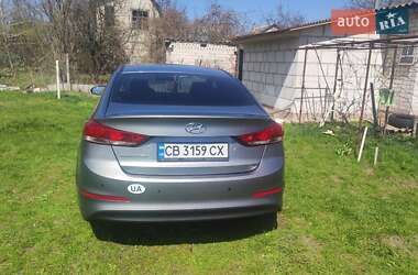 Седан Hyundai Elantra 2017 в 