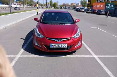 Седан Hyundai Elantra 2015 в 