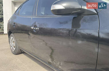 Седан Hyundai Elantra 2010 в 