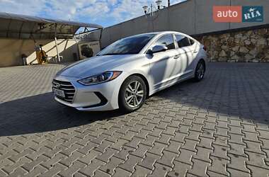 Седан Hyundai Elantra 2018 в Могилев-Подольске