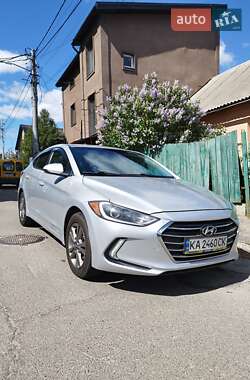 Седан Hyundai Elantra 2018 в 