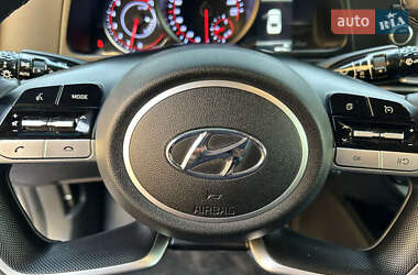 Седан Hyundai Elantra 2022 в 