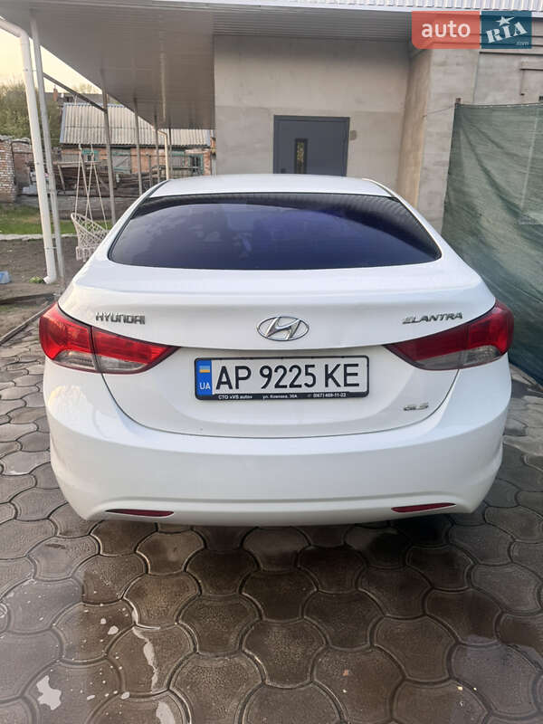 Седан Hyundai Elantra 2012 в Запорожье