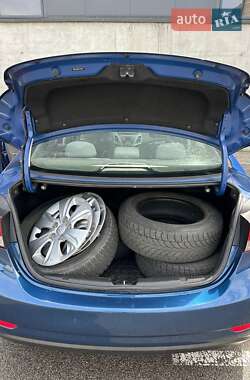 Седан Hyundai Elantra 2015 в 