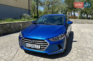 Седан Hyundai Elantra 2016 в Кам'янець-Подільському