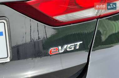 Седан Hyundai Elantra 2016 в 