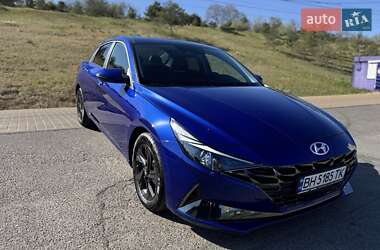 Седан Hyundai Elantra 2021 в Одесі