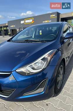 Седан Hyundai Elantra 2014 в Виннице