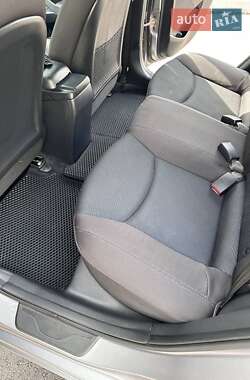 Седан Hyundai Elantra 2012 в Києві