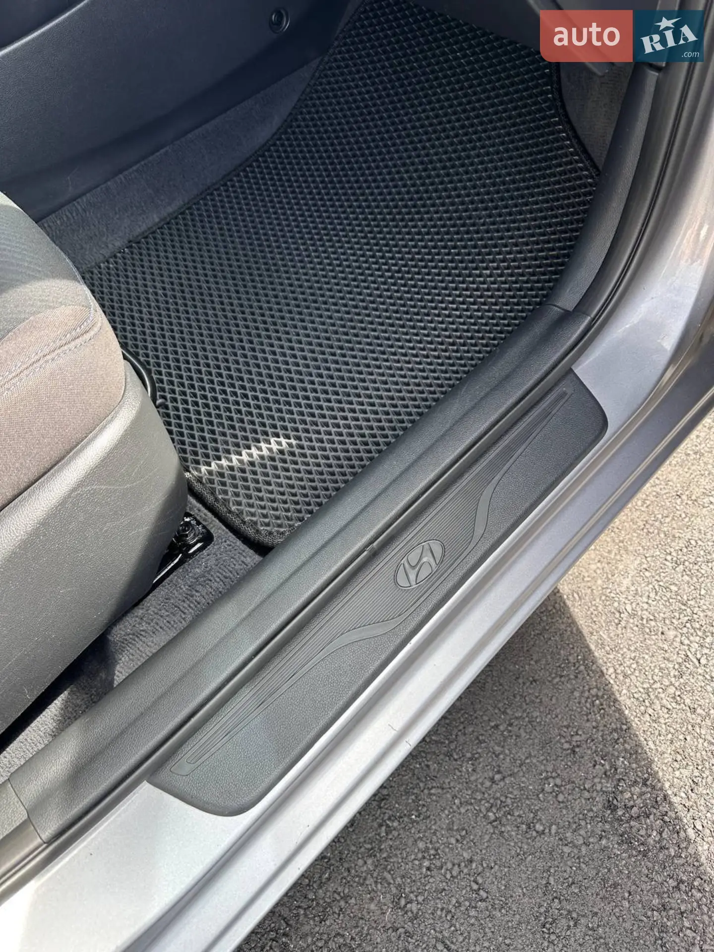 2012 Hyundai Elantra - мініатюра 20