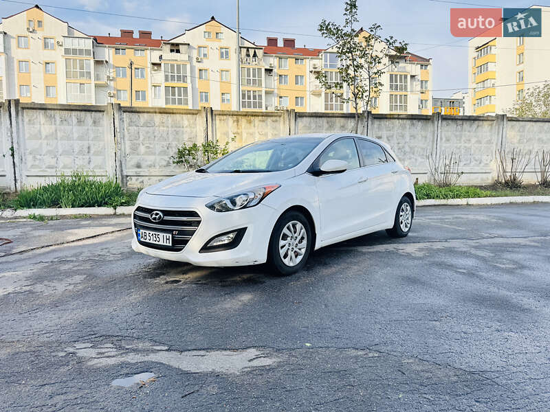 Хетчбек Hyundai Elantra 2015 в Вінниці