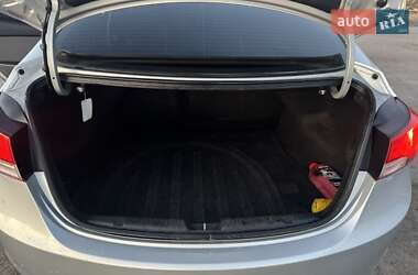 Седан Hyundai Elantra 2013 в 
