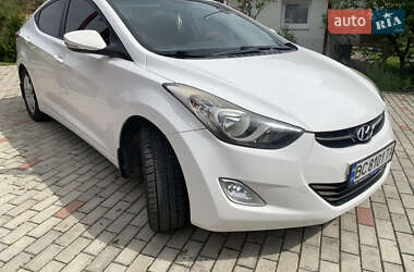Седан Hyundai Elantra 2012 в 