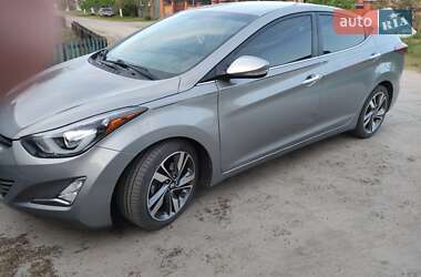 Седан Hyundai Elantra 2015 в Охтирці