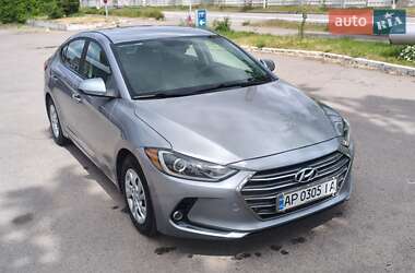 Седан Hyundai Elantra 2016 в 