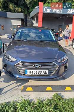 Седан Hyundai Elantra 2018 в Измаиле