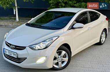 Седан Hyundai Elantra 2012 в 
