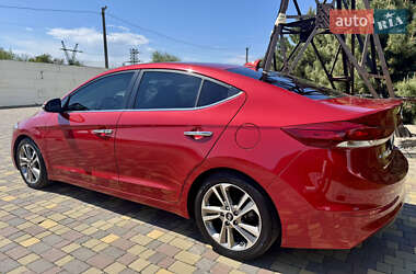 Седан Hyundai Elantra 2016 в Днепре