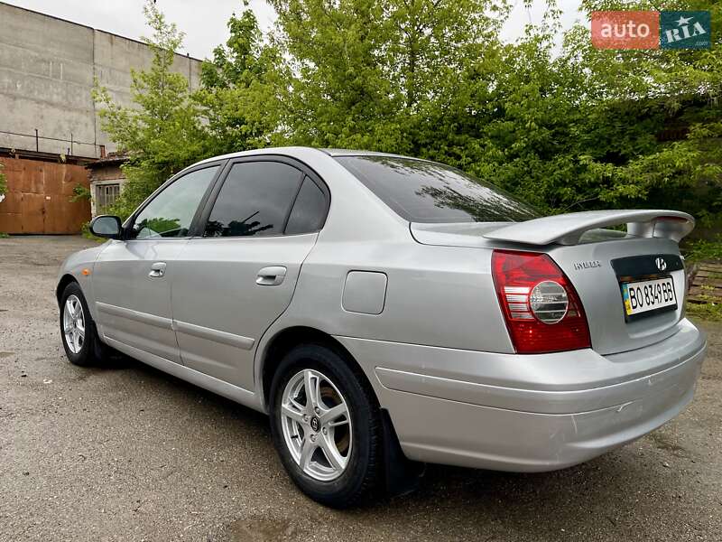 Седан Hyundai Elantra 2005 в Тернополе