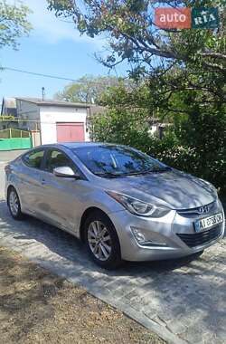 Седан Hyundai Elantra 2014 в 