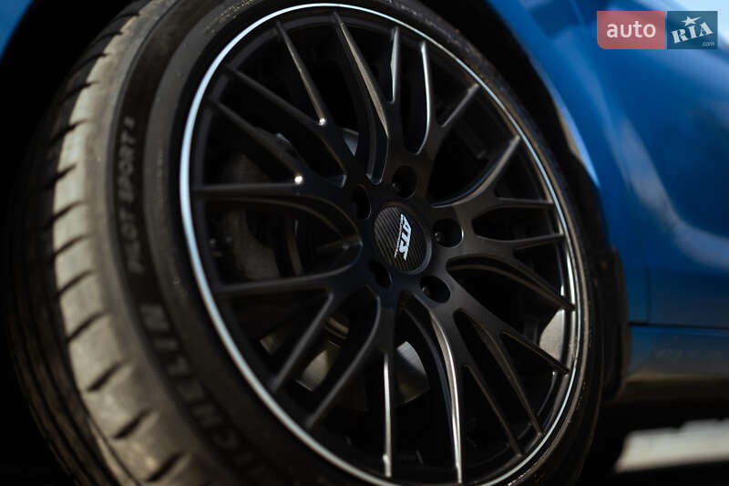 Хэтчбек Hyundai Elantra 2017 в Полтаве