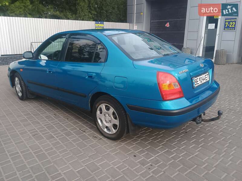 Седан Hyundai Elantra 2000 в Первомайске