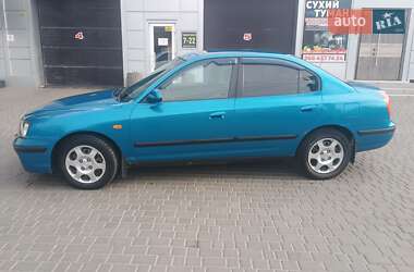 Седан Hyundai Elantra 2000 в 