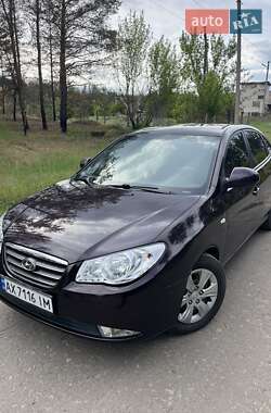 Седан Hyundai Elantra 2008 в Изюме
