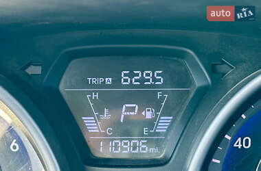 Седан Hyundai Elantra 2015 в 