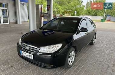 Седан Hyundai Elantra 2008 в Николаеве