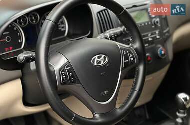 Універсал Hyundai Elantra 2009 в 