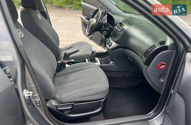 Седан Hyundai Elantra 2008 в 