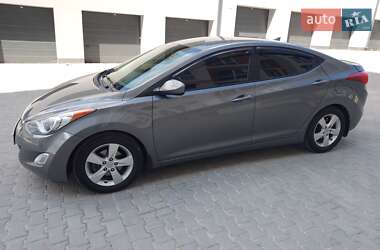 Седан Hyundai Elantra 2013 в 
