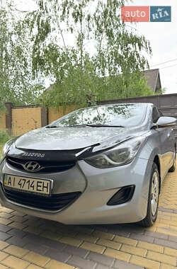 Седан Hyundai Elantra 2013 в Києві