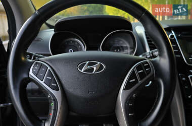 Хетчбек Hyundai Elantra 2013 в 