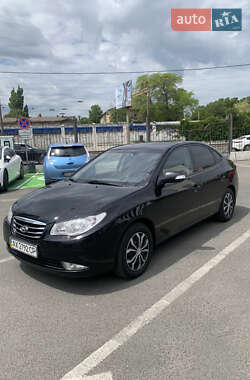 Седан Hyundai Elantra 2010 в 