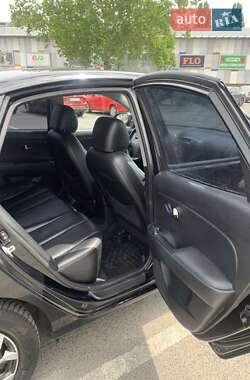 Седан Hyundai Elantra 2010 в 