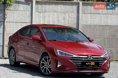Седан Hyundai Elantra 2018 в Харькове