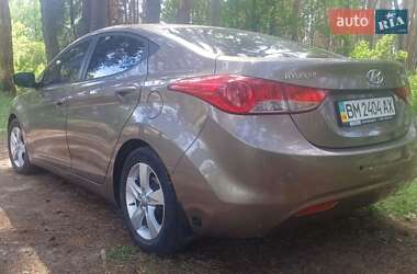 Седан Hyundai Elantra 2012 в 