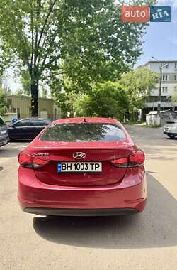 Седан Hyundai Elantra 2014 в 