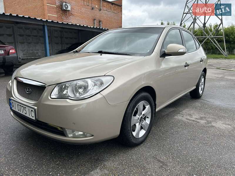 Седан Hyundai Elantra 2010 в Білій Церкві
