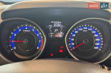 Седан Hyundai Elantra 2012 в 