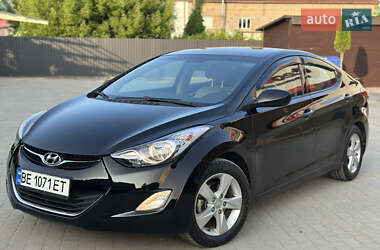 Седан Hyundai Elantra 2013 в 