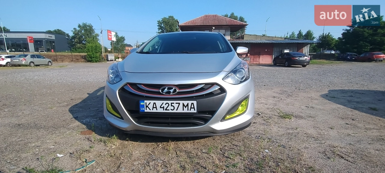 2013 Hyundai Elantra - мініатюра 28