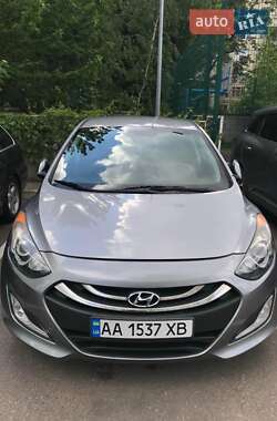Хетчбек Hyundai Elantra 2014 в Києві